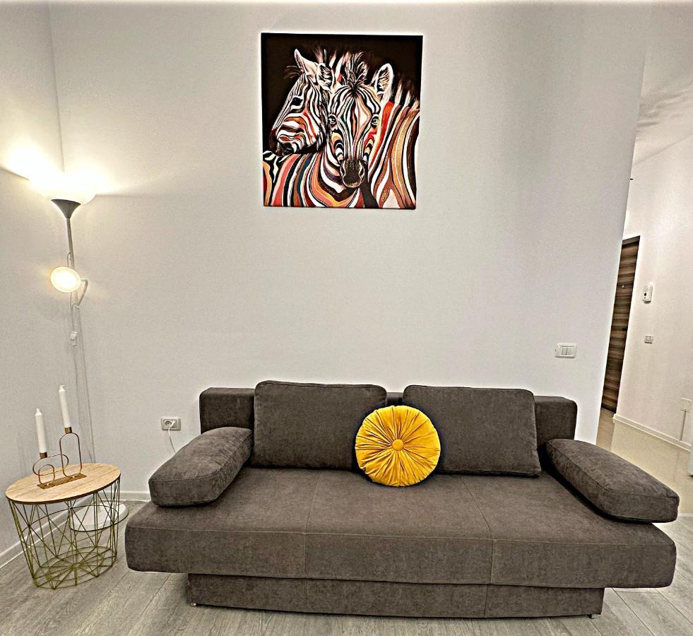 Hezo Sunshine Studio And Apartment Navodari Dış mekan fotoğraf