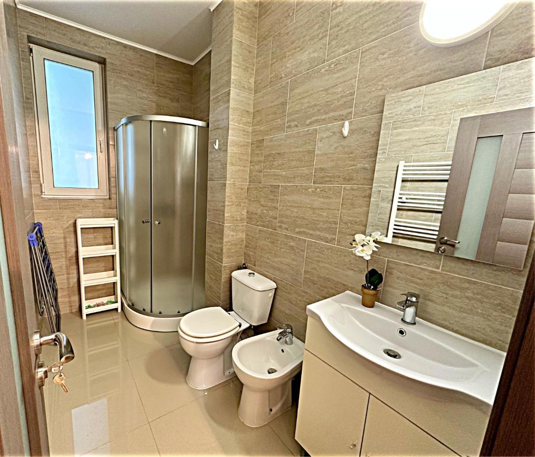 Hezo Sunshine Studio And Apartment Navodari Dış mekan fotoğraf